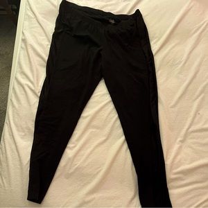Torrid 3X Plus Size leggings with mesh stripe down side